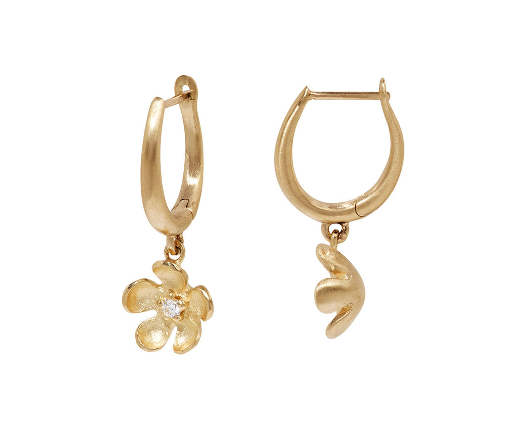 Graduated Huggie Flower Drop Earrings