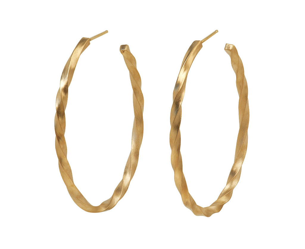 Nicole Landaw Twisted Gold Oval Hoop Earrings