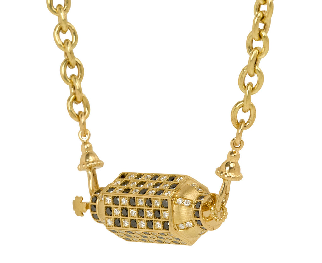 Classic Rosa Chain Black and White Diamond Check Locket Necklace