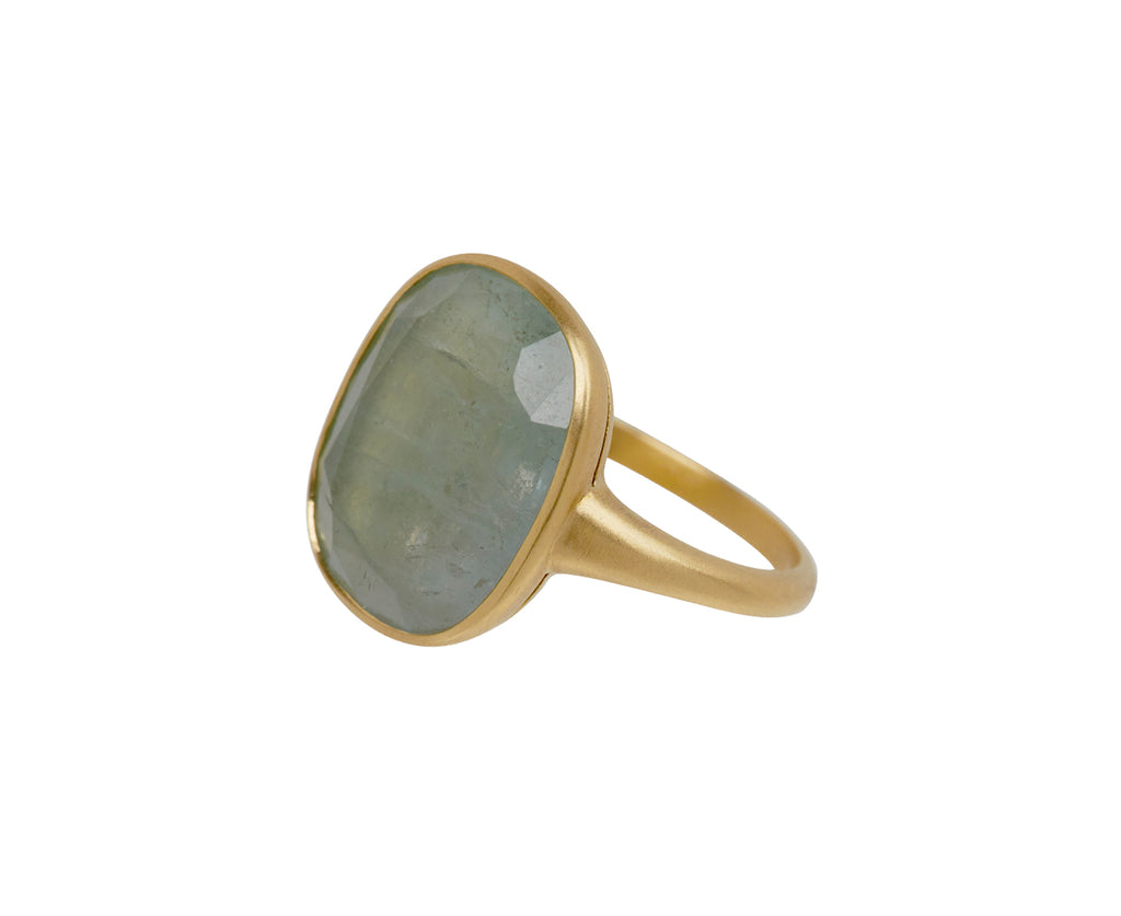 Light Blue Tourmaline Beauty Alone Ring