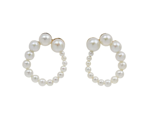 Petite Embrassée de Perle Earrings