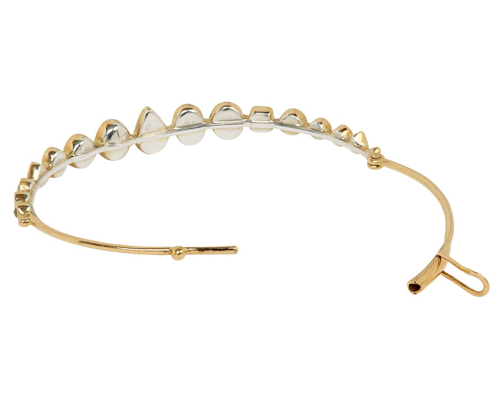 Dorette Multi-Gem Souriant  Bangle Bracelet - Closure