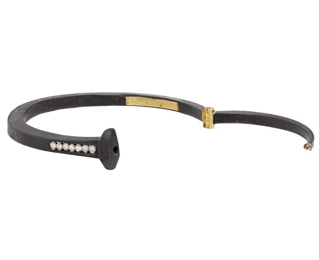 Short Diamond Stripe Nail Bracelet