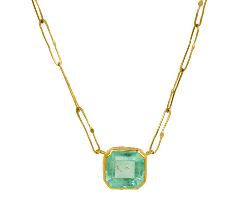 Light Colombian Emerald echo Necklace