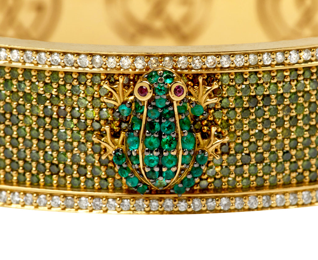 Garden Frog Bangle Bracelet