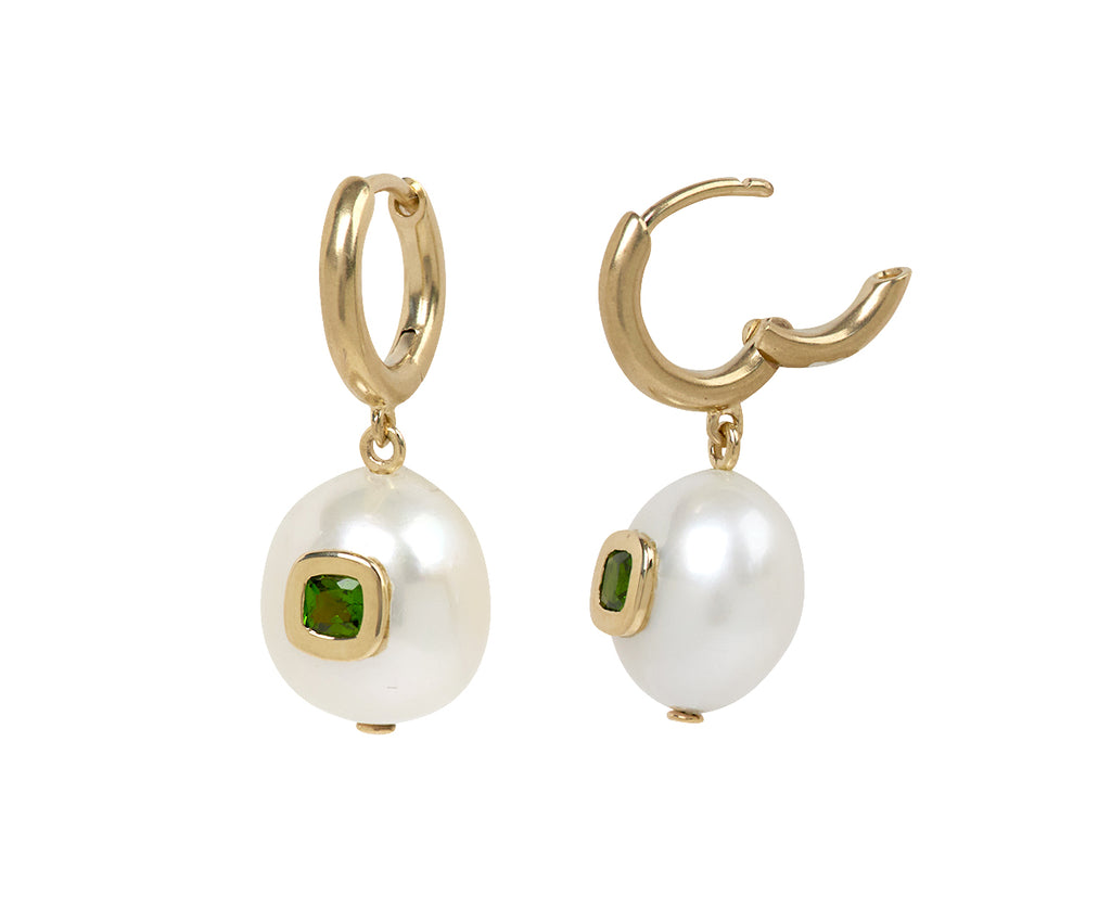 Pascale Monvoisin Pearl and Diopside Eddie Hoop Earrings - Closure
