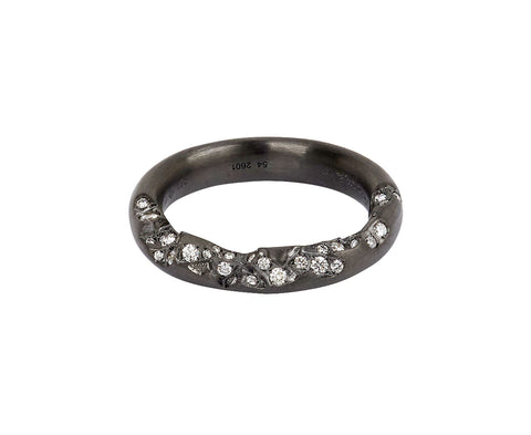Pen Mane Blackened Demi Diamond Band