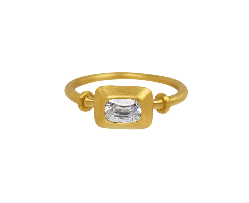 Small Diamond Capsa Ring