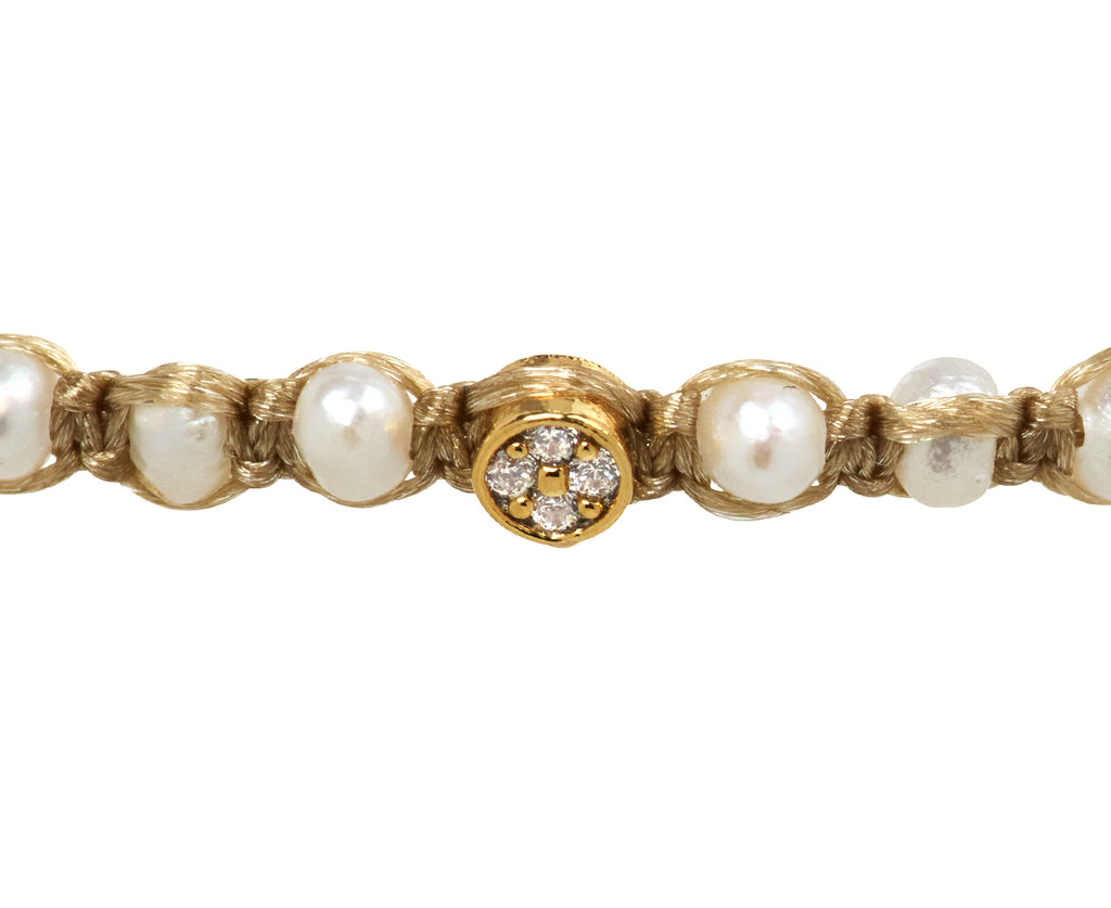 Tai Pearl Beaded Bracelet - Closeup