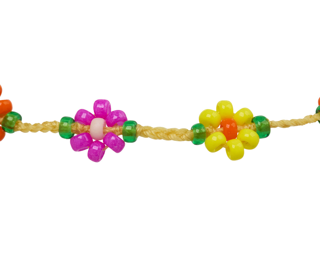 Tai Mini Daisy Flower Station Bracelet - Closeup