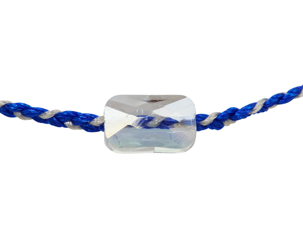 Tai Glass Bead Charm Bracelet - Closeup