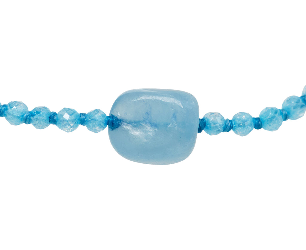 Tai Aquamarine Beaded Bracelet - Closeup