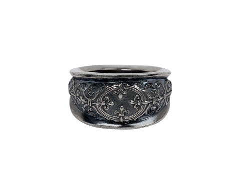Rusty Thought Fleur De Lys Ring