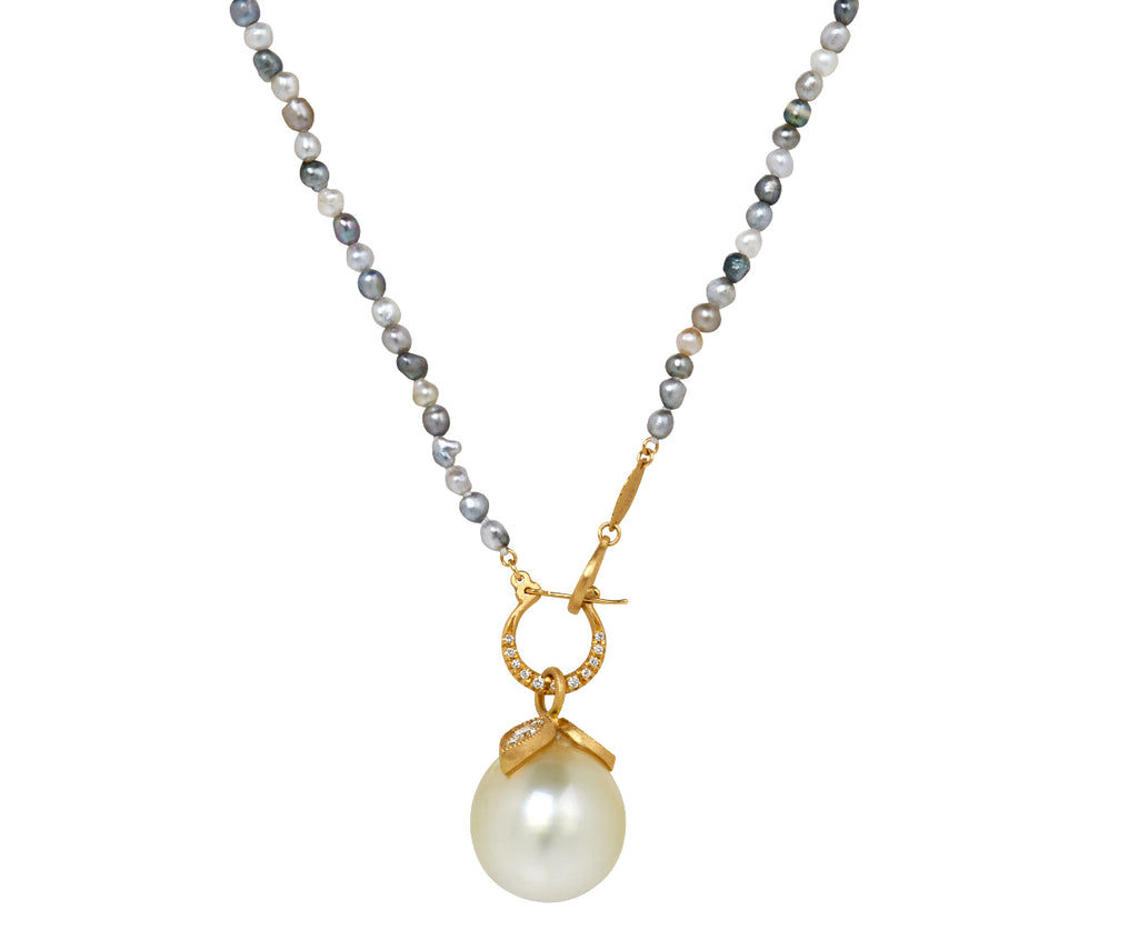 Mixed Pearl Pendant Necklace