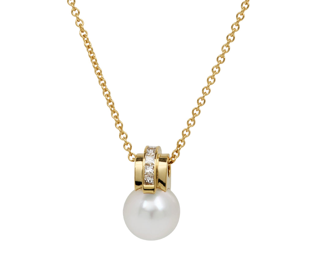 Raisina Diamond and Pearl Pendant Necklace