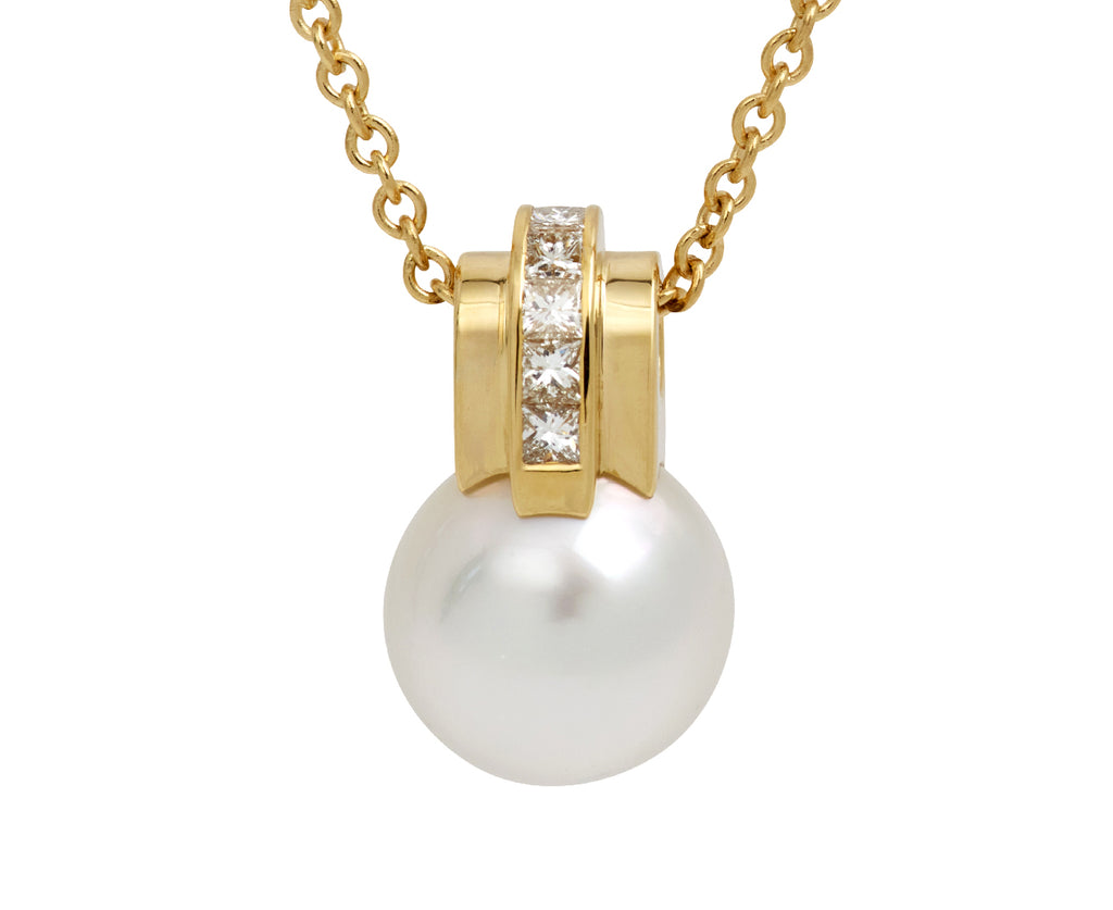 Raisina Diamond and Pearl Pendant Necklace