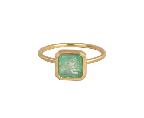 Mint Green Colombian Emerald Ring