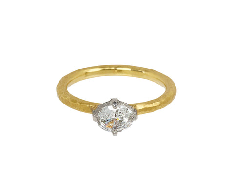 Oval Diamond Solitaire Ring - TWISTonline