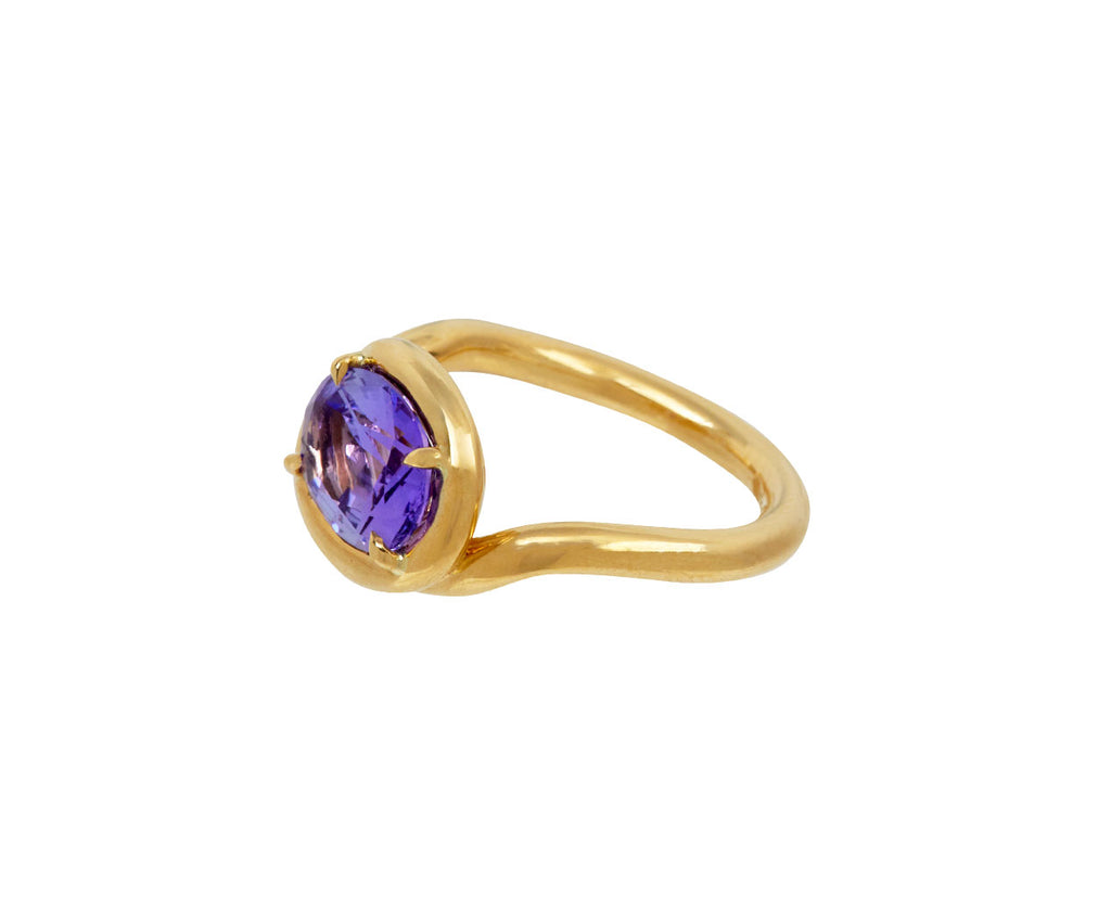 Oval Tanzanite Ring