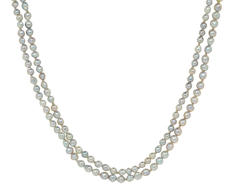 White/Space Silver Pearl Dario Gris Opera Necklace - Closeup