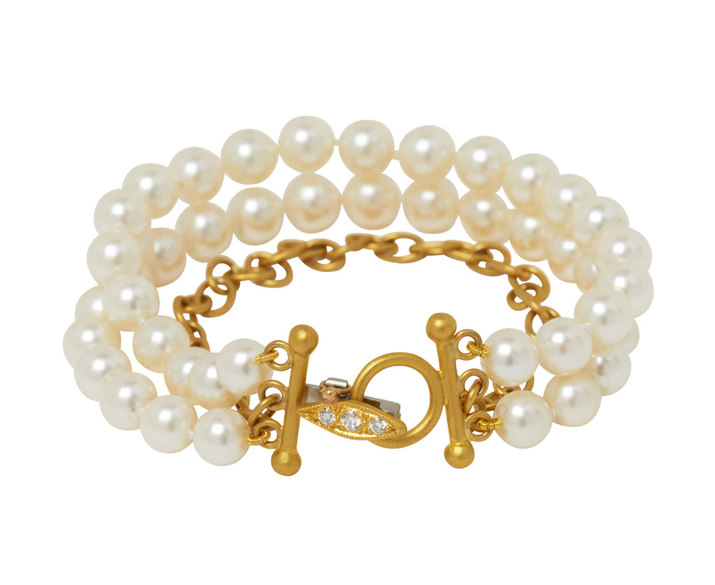 Pearl Beaded Carcassone Mountain Chain Bracelet