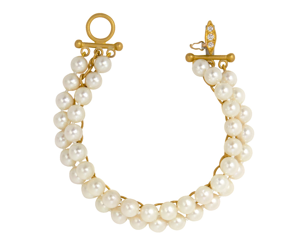 Pearl Beaded Carcassone Mountain Chain Bracelet