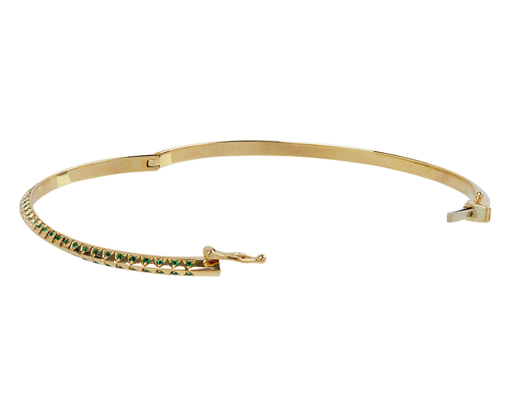 Harwell Godfrey Skinny Emerald Talisman Bangle Bracelet Clasp Open