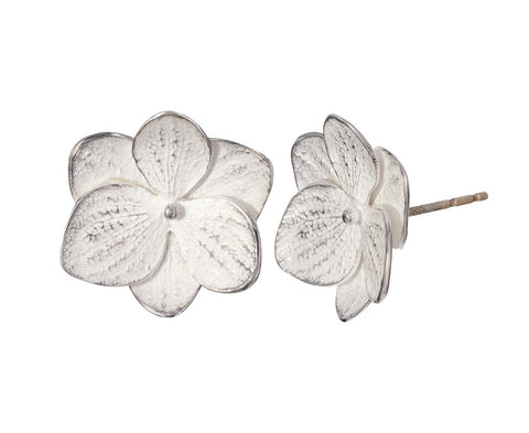 Silver Hydrangea Flower Twin Post Earrings - TWISTonline