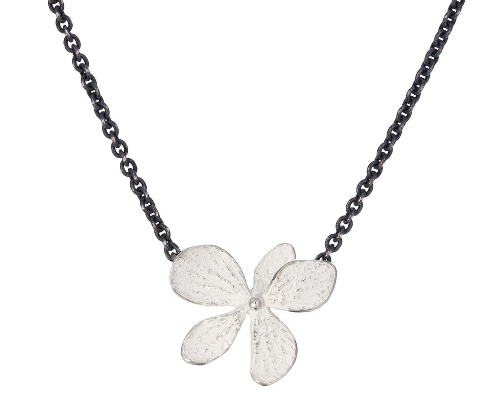 Hydrangea Flower Pendant Necklace - TWISTonline