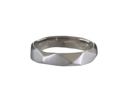 Men's Hard Facet Band - TWISTonline