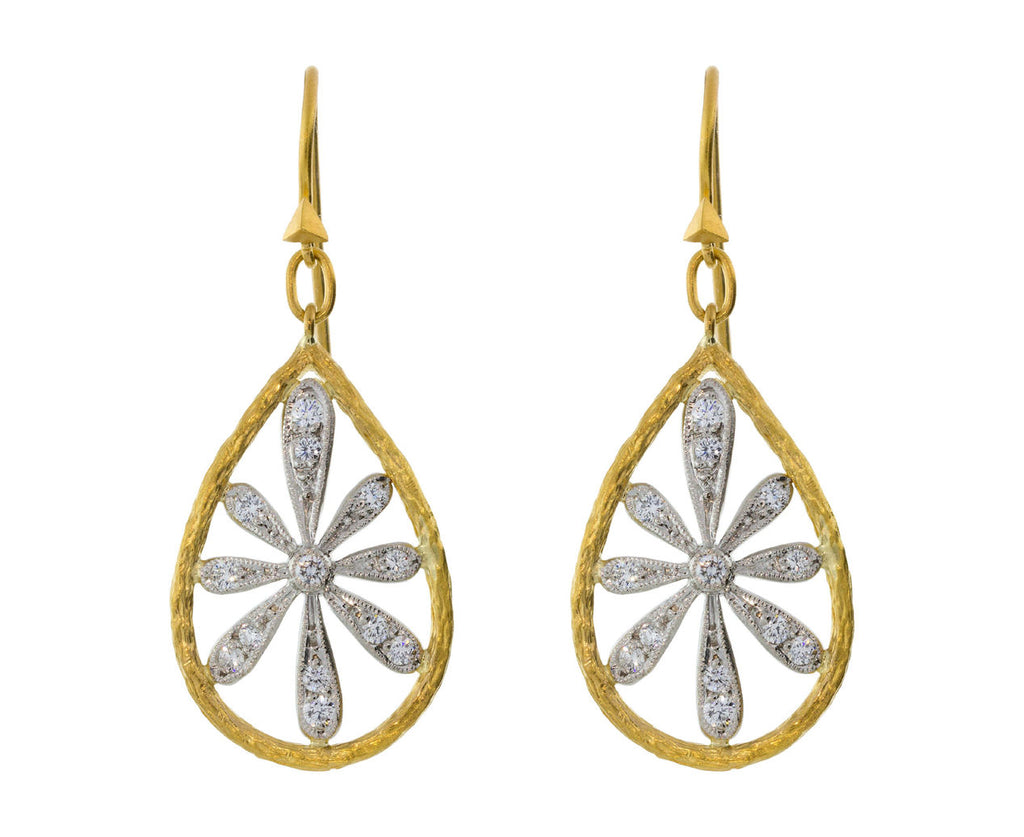 Pear Flower Earrings - TWISTonline
