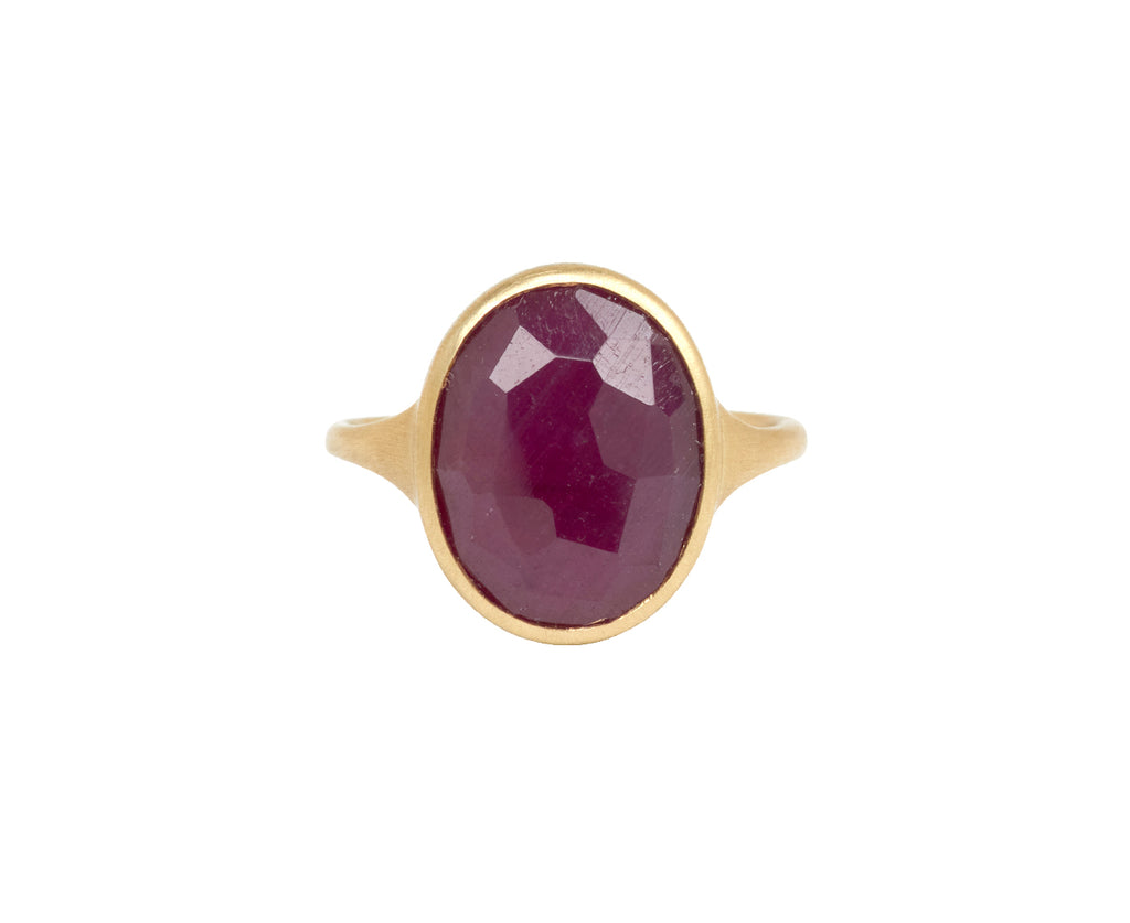 Corundum Isla Ring