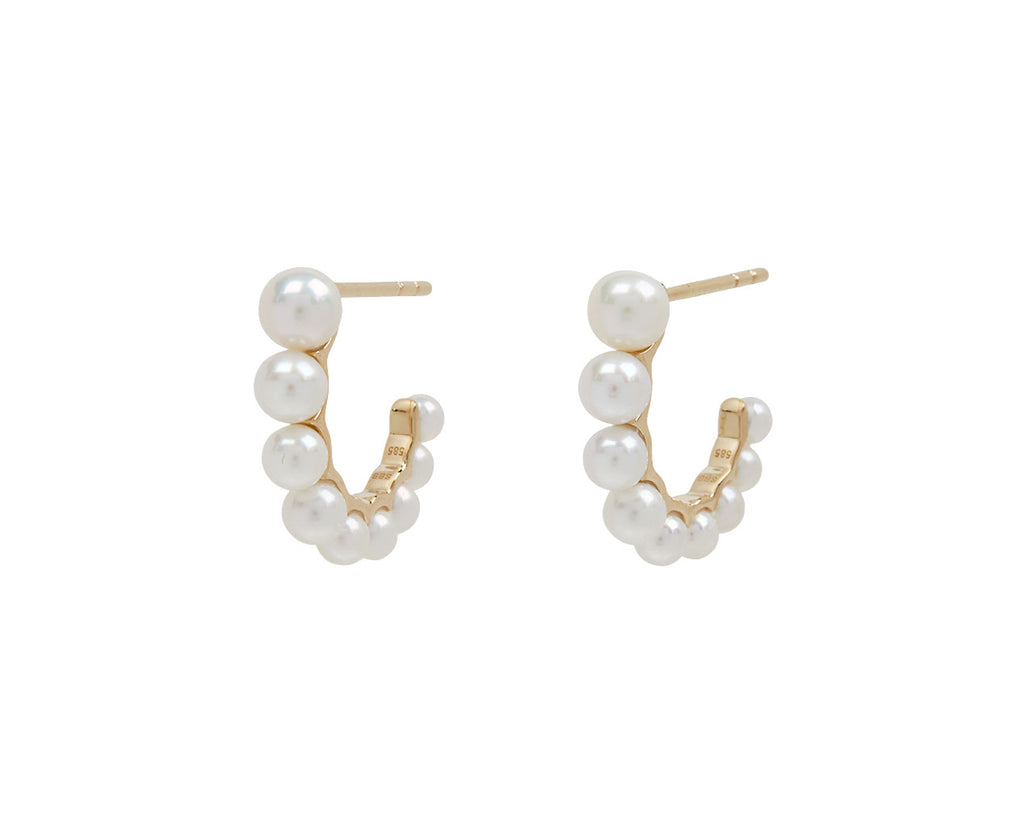 Petite Boucle de Perle Earrings
