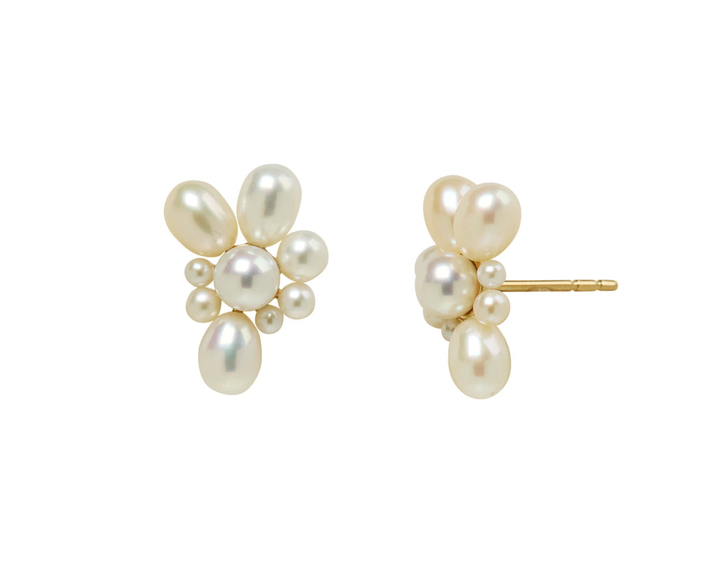 Petit Amis Fleur Stud Earrings