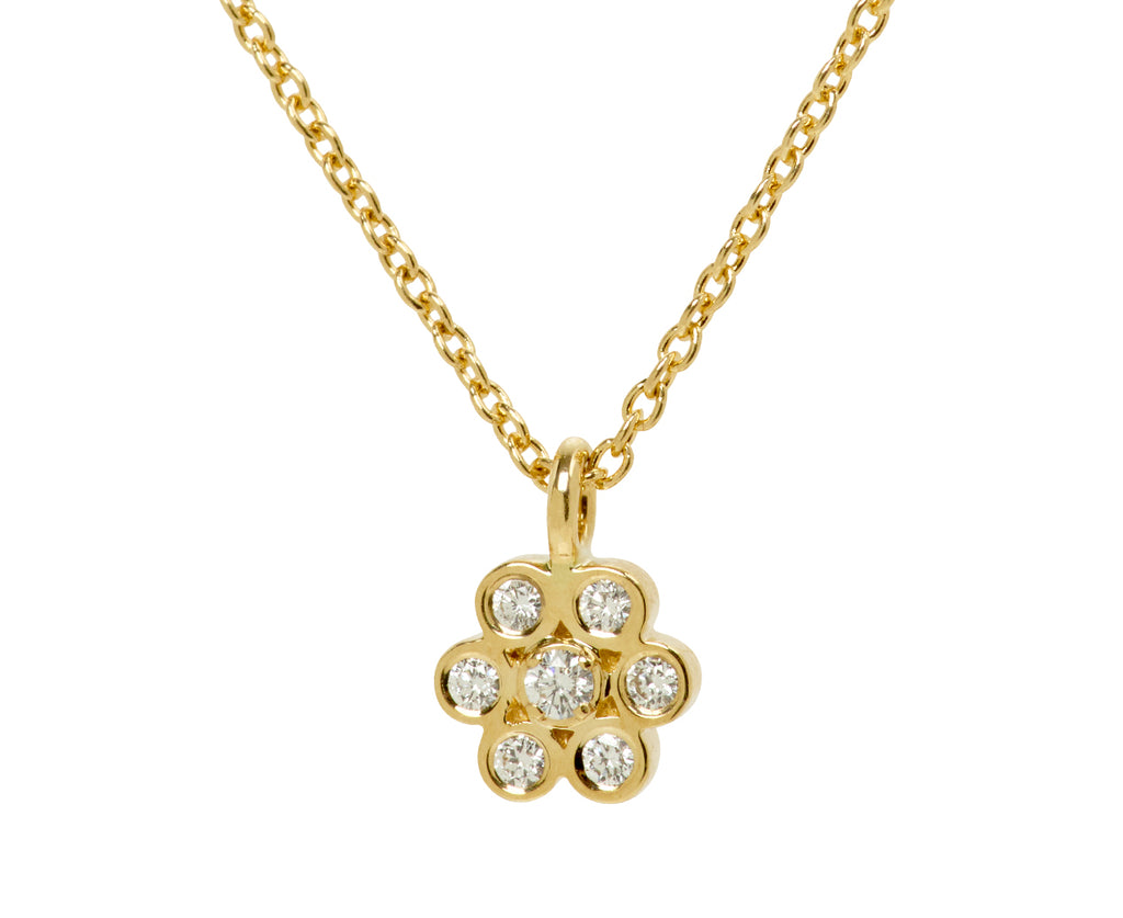 Lily Fleur Pendant Necklace