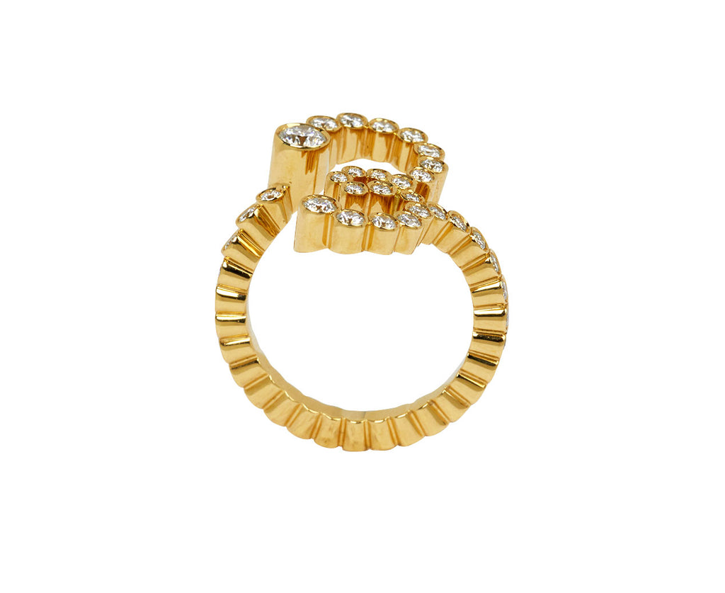 Sophie Bille Brahe Diamond 'E' Ensemble Ring - top down