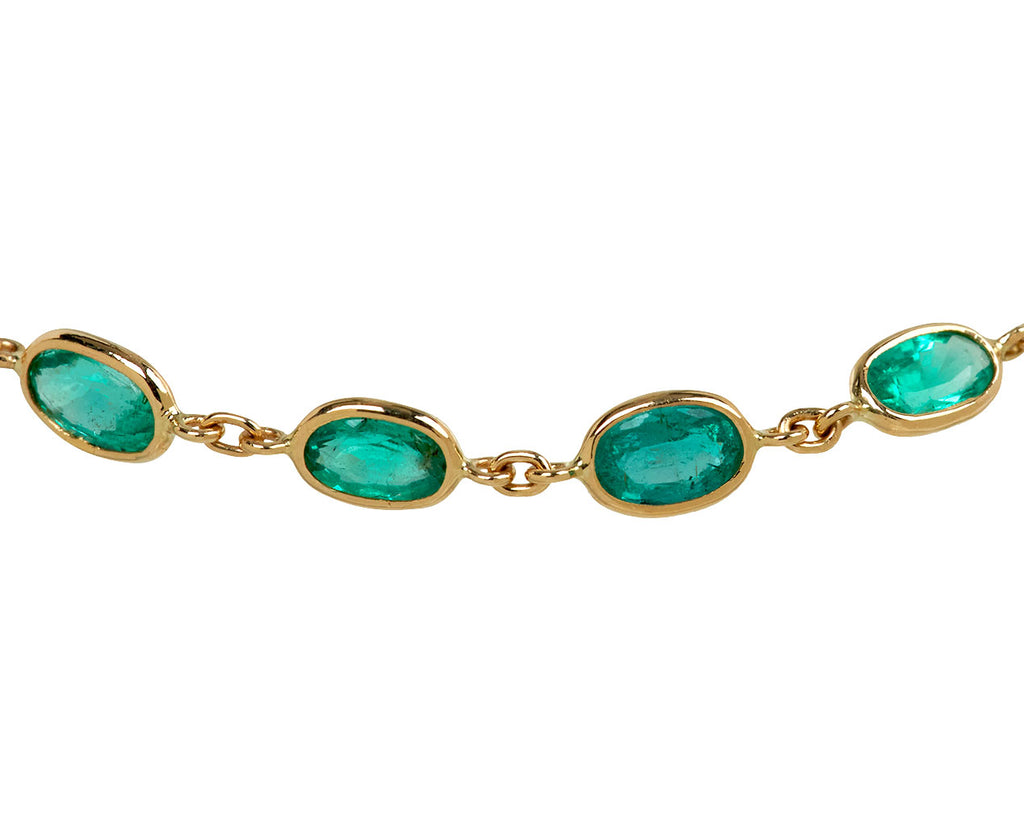 Celine Daoust Emerald Chain Bracelet - closeup