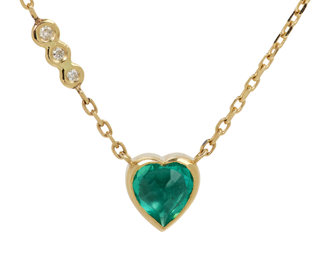 Celine Daoust Emerald and Diamond Heart Pendant Necklace - Closeup