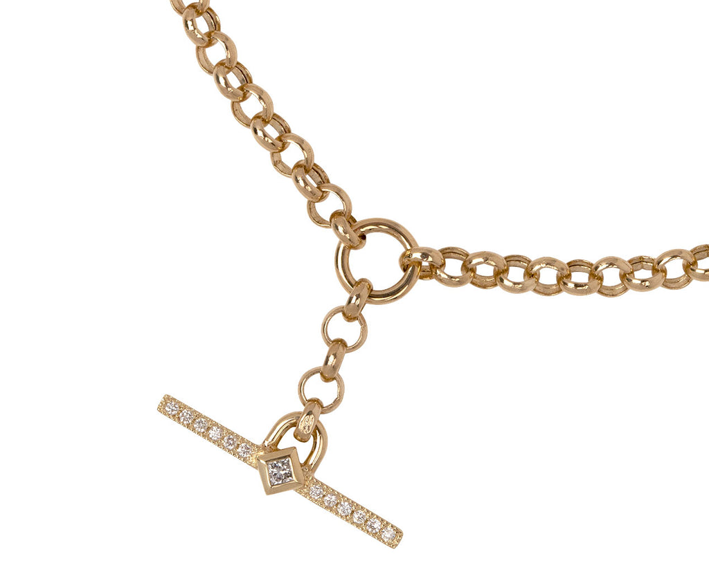 Zoë Chicco Diamond Toggle Bracelet - Closeup