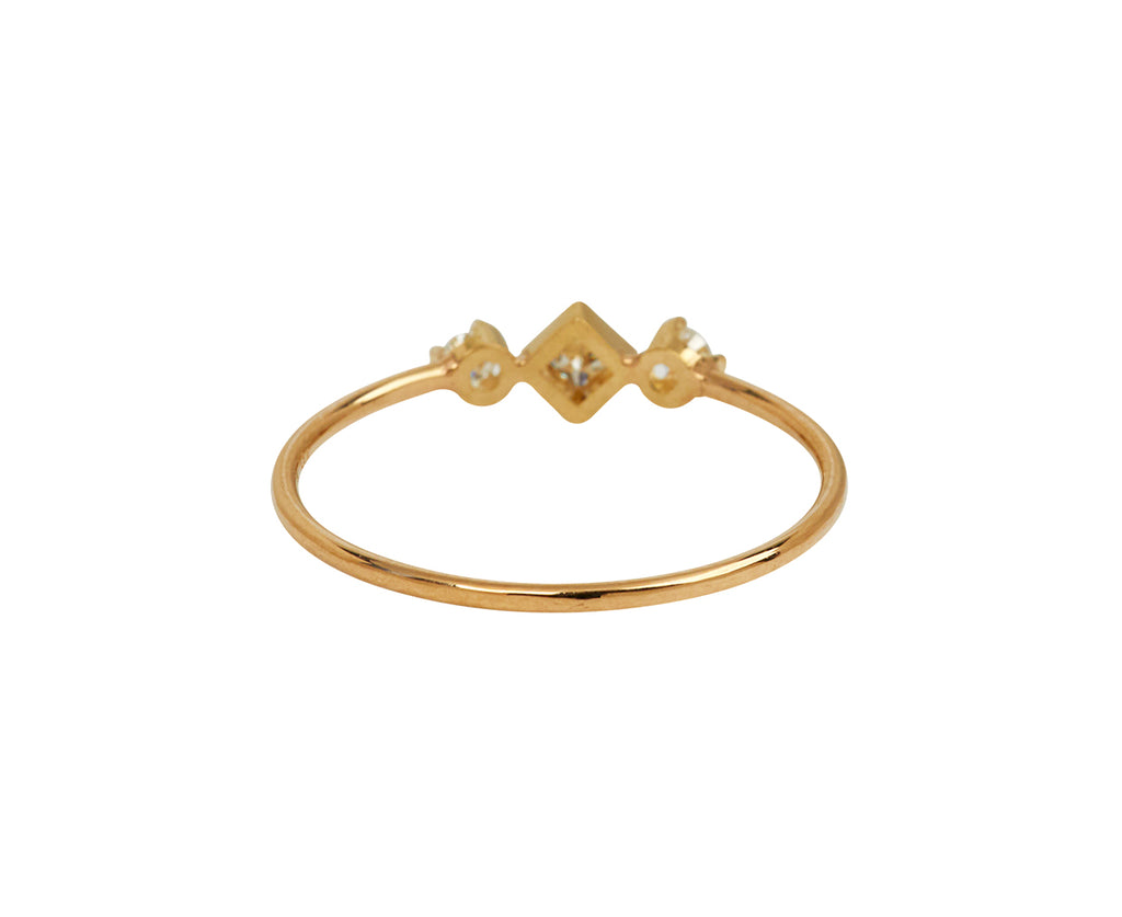 Princess Cut Diamond Ring - TWISTonline 