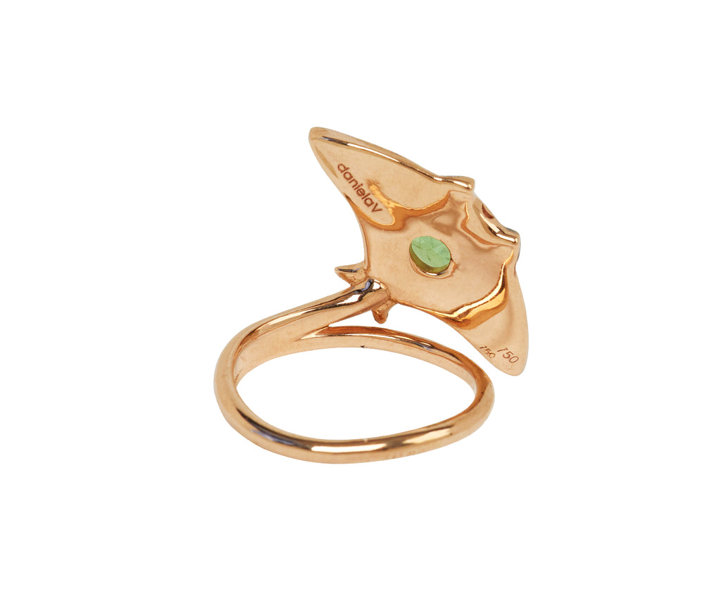 Baby Manta Ray 18KPG CT 0.51 burgundy  sapphires CT  0.85 tsavorites - TWISTonline 