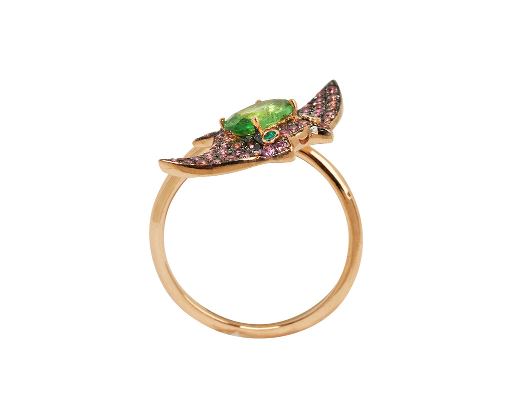 Baby Manta Ray 18KPG CT 0.51 burgundy  sapphires CT  0.85 tsavorites - TWISTonline 