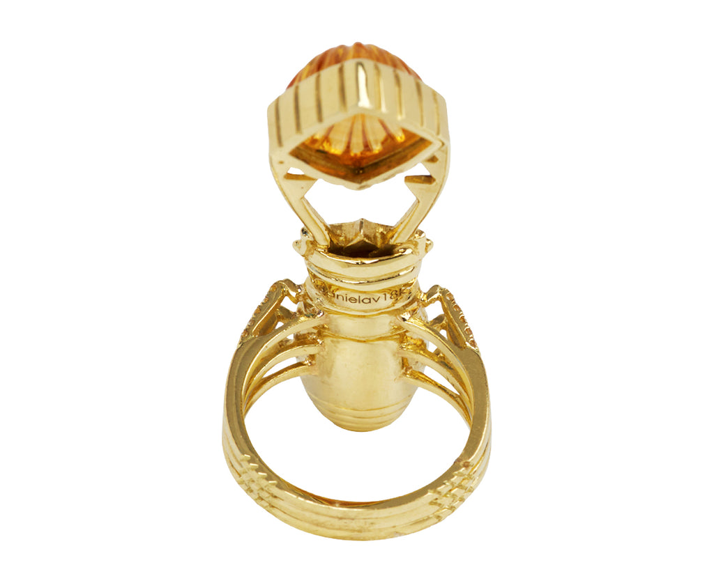 Mithras CT 6.6 carved citrine CT 1.52 mustard sapphires CT 0.35 Amethysts 18kyg - TWISTonline 