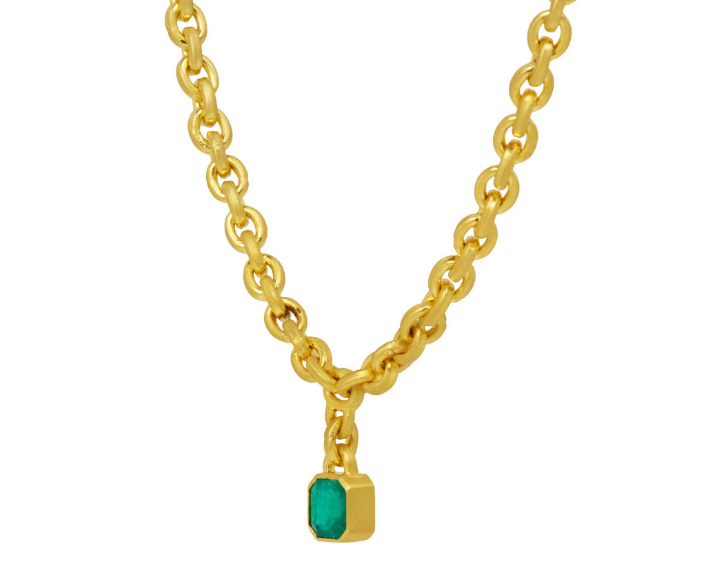 Oversized Signature Chain with Emerald Drop