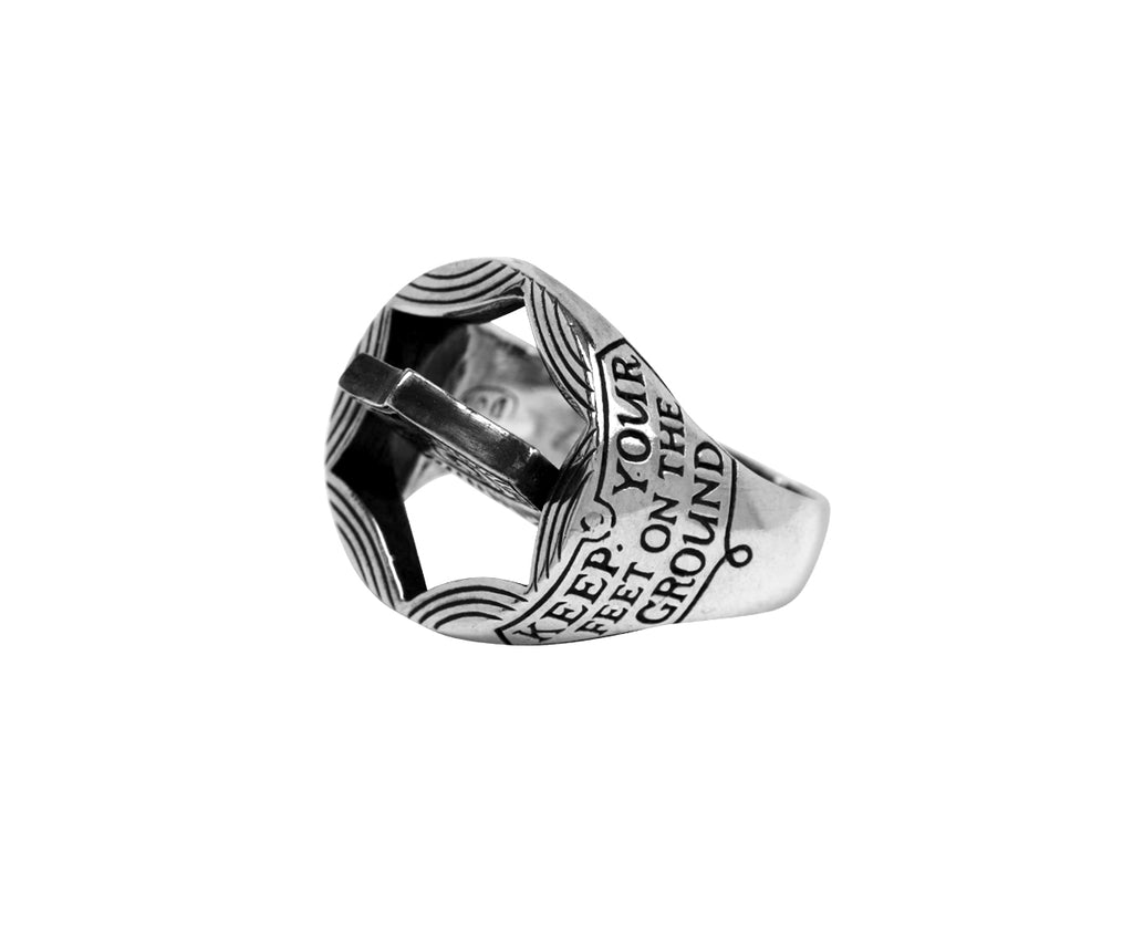 Digby & Iona Eyes and Stars Signet Ring - In Motion