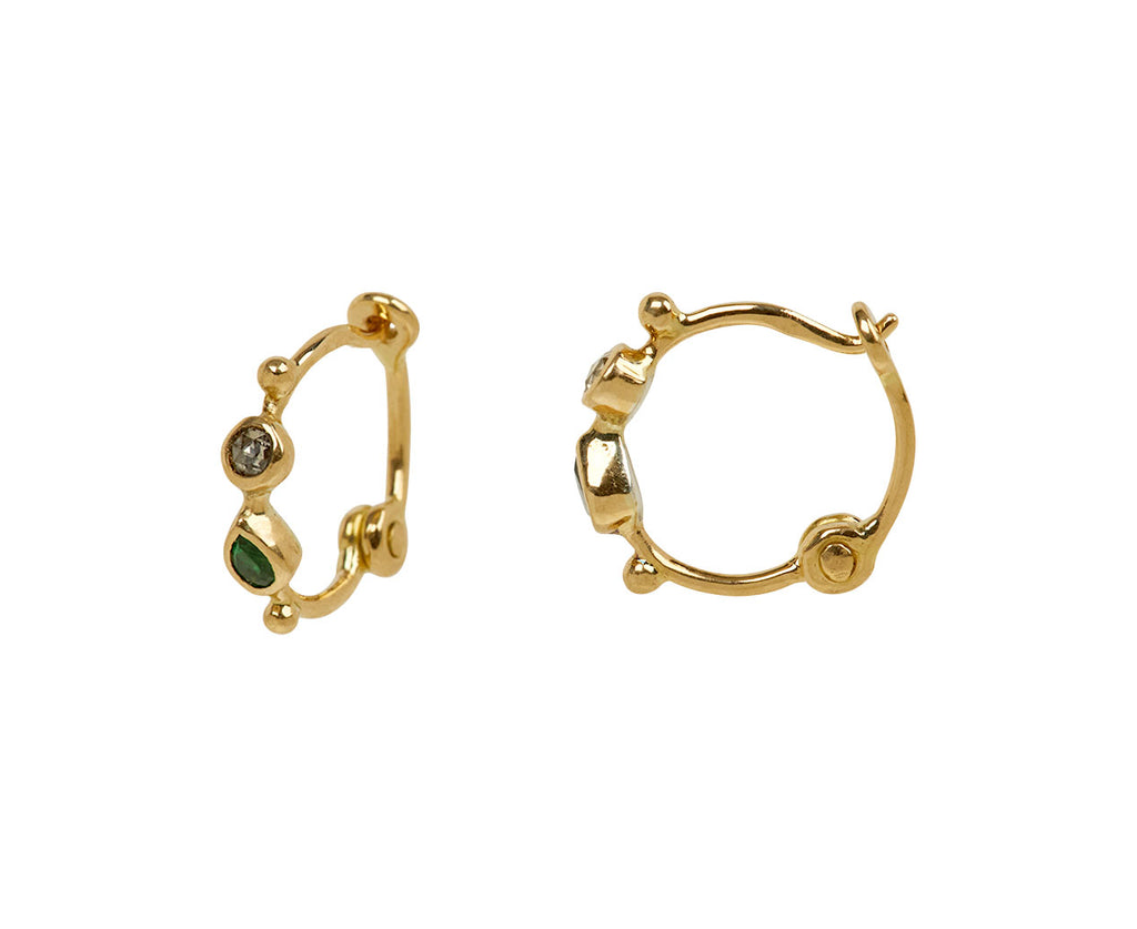 Dorette Bo Anneaux Simple Hoop Earrings - Side View