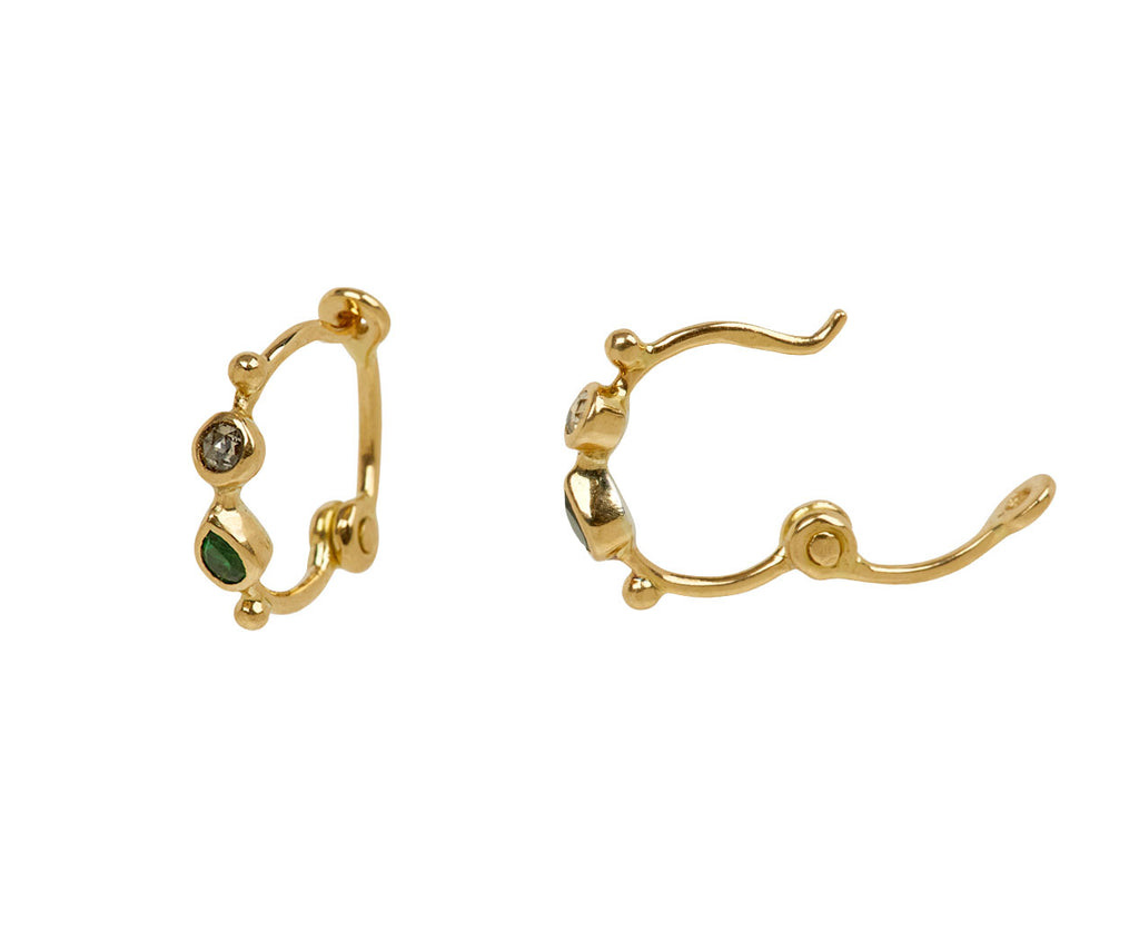Dorette Bo Anneaux Simple Hoop Earrings - Closure