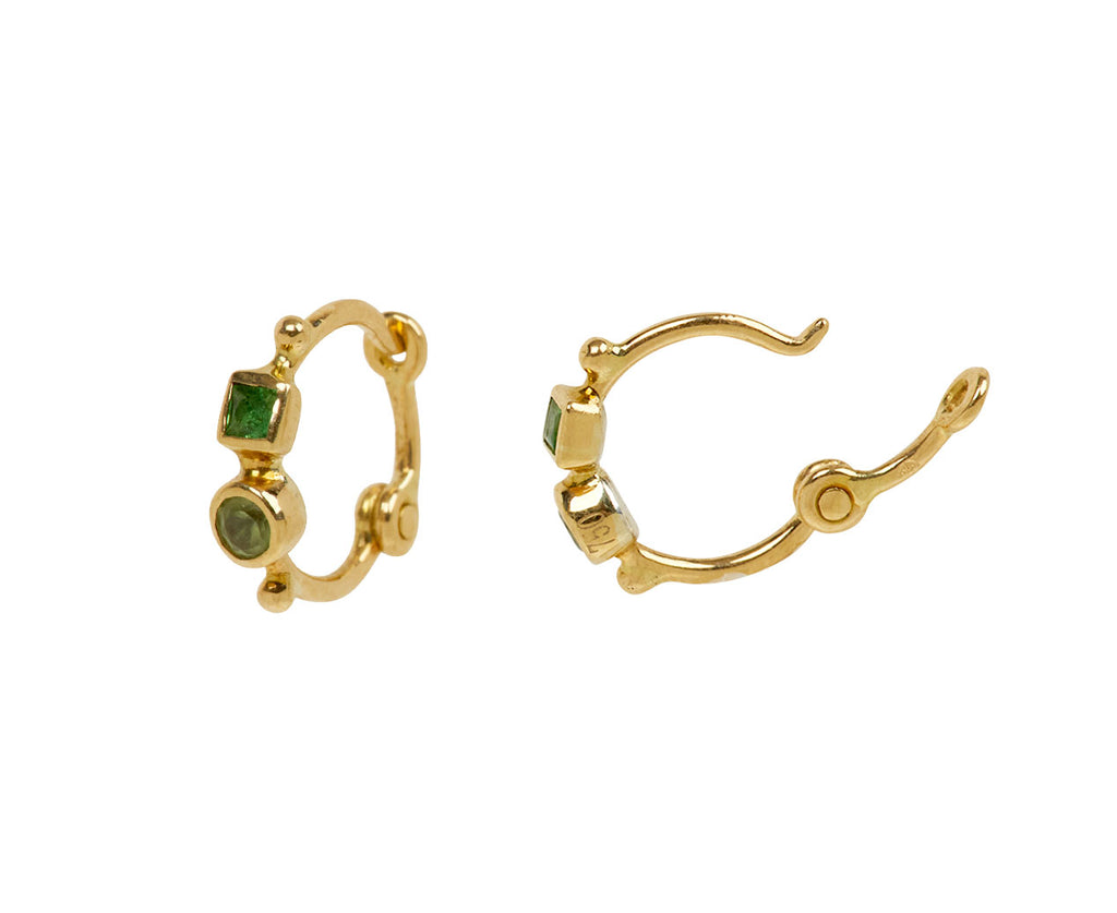 Dorette Bo Anneaux Simple Hoop Earrings - Closure
