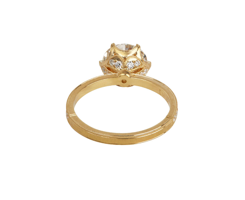 Erika Winters Labgrown Diamond Grace Solitaire Back