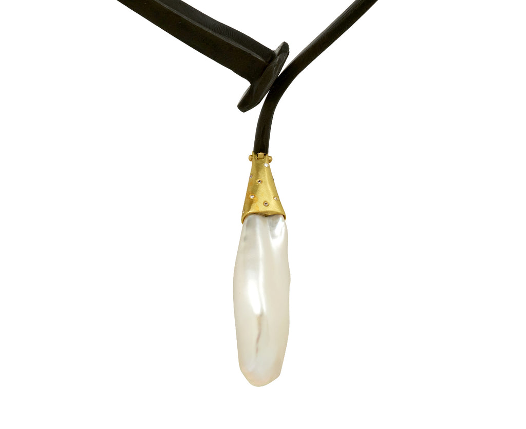 Pearl Collar Necklace